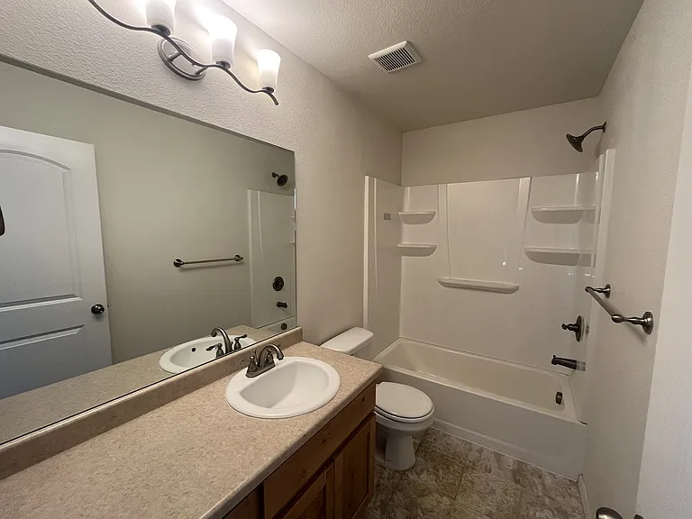 814 Mount Sneffels Ave — Photo 6