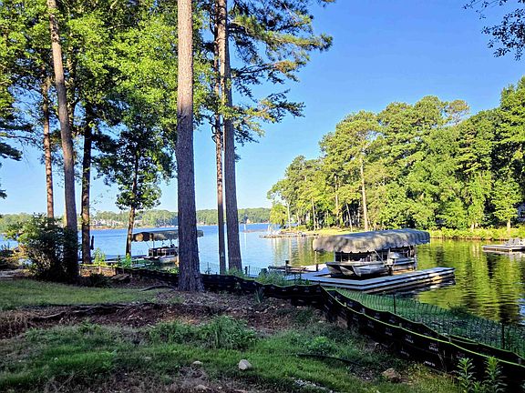 5th image of 1330 Dogwood Dr #33-34