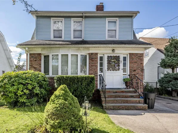 55 Kernochan Avenue, Hempstead, NY 11550