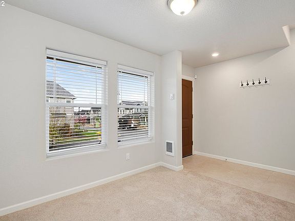 5th image of 7396 NW Elise Ave