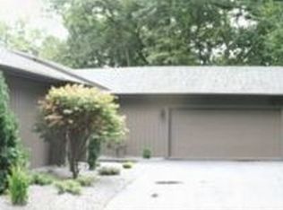 4400 N Juniper Dr, Janesville, WI