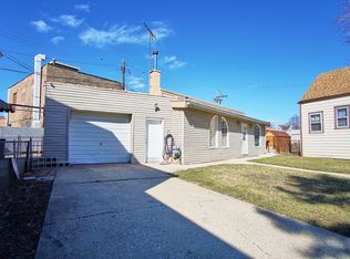 5116 W 29th St, Cicero, IL 60804