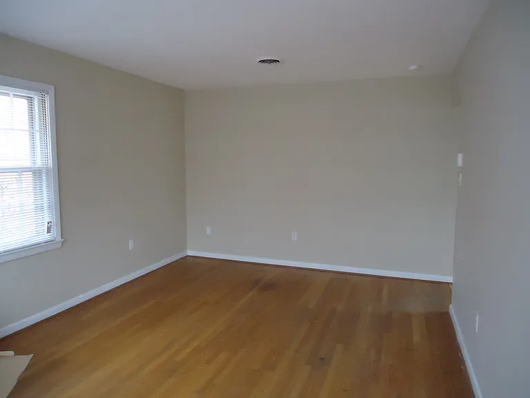 15 N Purcell Ave — Photo 12