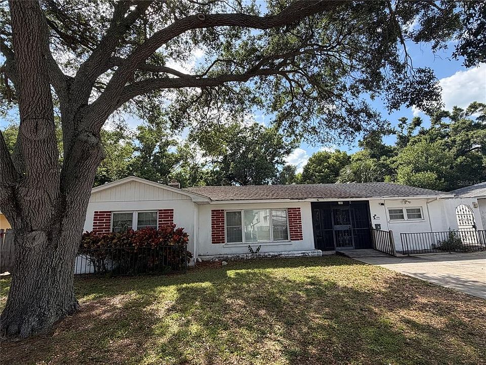 1st image of 104 N Orion Ave