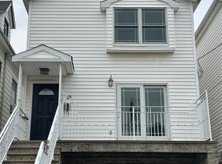 25 E 34th St, Bayonne, NJ