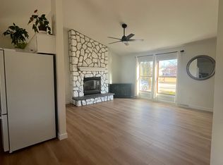 7811 S Burdick Ave, Oak Creek, WI 53154