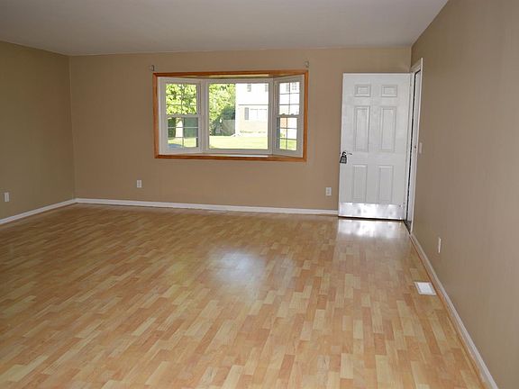 5th image of 2482 Greensprings Ct