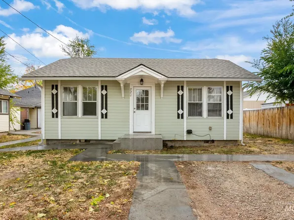 219 24th Ave S, Nampa, ID 83651