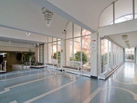 2nd image of 5440 Little Neck Pkwy APT 6E