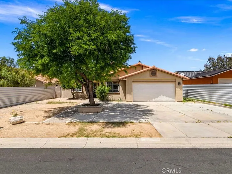 15123 Avenida Ramada — Photo 1