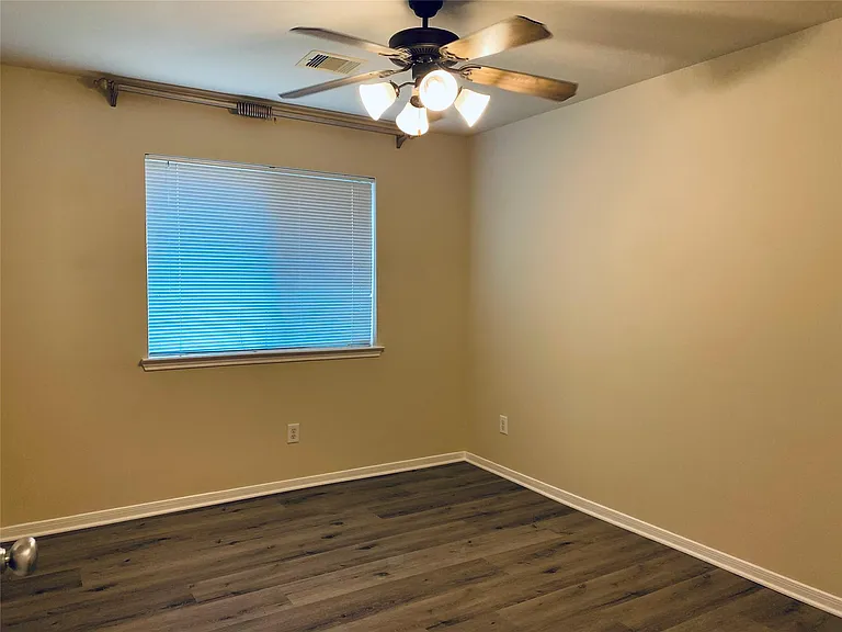 24710 Cobble Canyon Ln — Photo 16