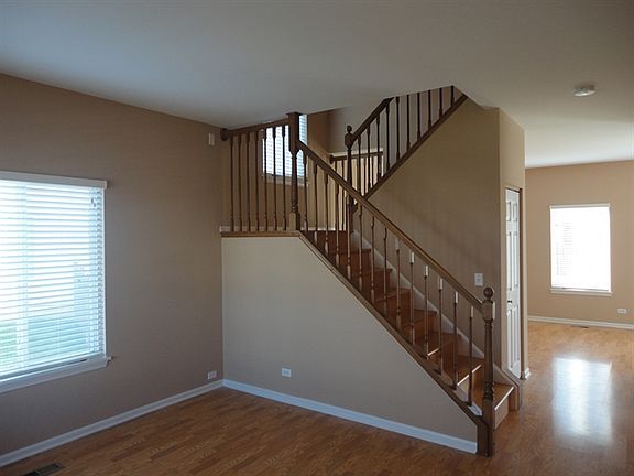 3rd image of 2723 Cedar Glade Dr