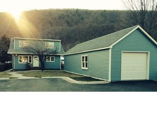 71 Murray Rd, Greenwood Lake, NY 10925