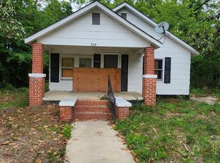 224 W Walter St, Whiteville, NC 28472