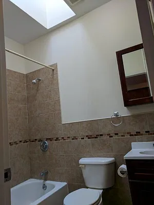 Rented by Brownstone Property Group | media 19