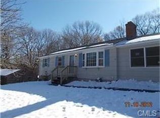 48 Mountain View Rd, Ansonia, CT 06401