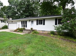 2995 Denise Dr, Akron, OH