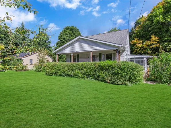 4490 Tuscarawas Rd, Beaver, PA 15009