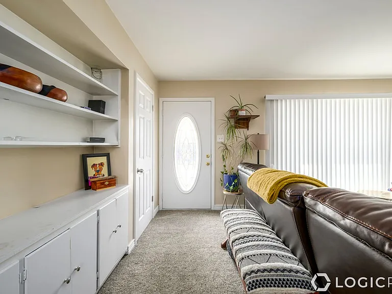6845 S Greenfield Way — Photo 12