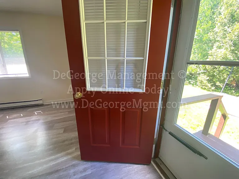 311 1/2 Washington St — Photo 10