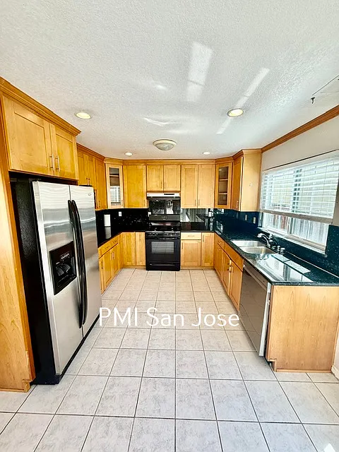 4 Bed 2 Bath home for rent in San Jose — Photo 3