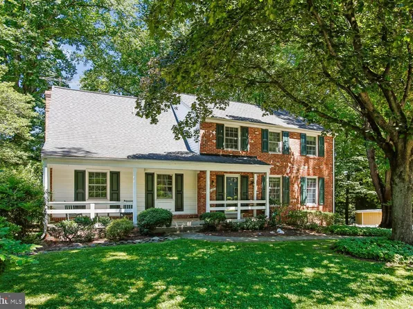11303 Hounds Way, Rockville, MD 20852