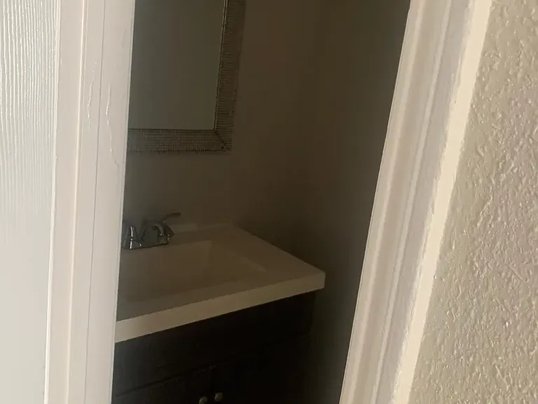 3402 Lantern Ln — Photo 17