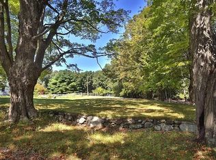 82 Baldpate Rd, Boxford, MA 01921