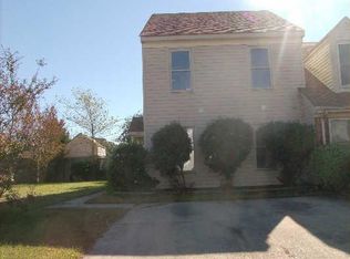 3829 Buchanan Dr, Virginia Beach, VA 23453