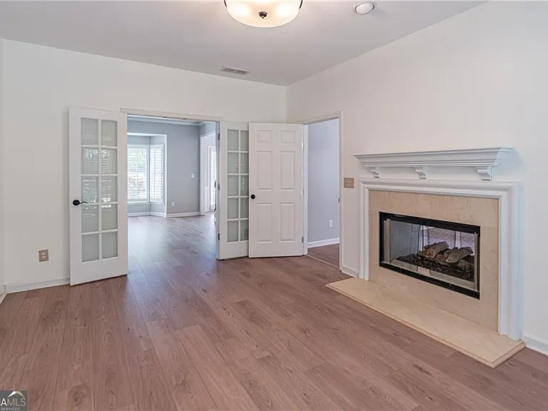 5491 Oxford Chase Way — Photo 12