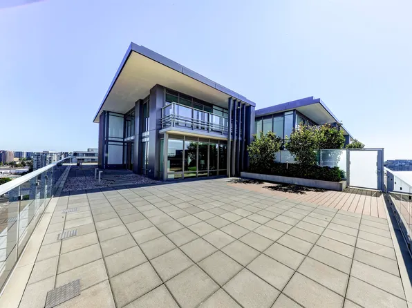 6688 Pearson Way #1205, Richmond, BC V7C 0E5