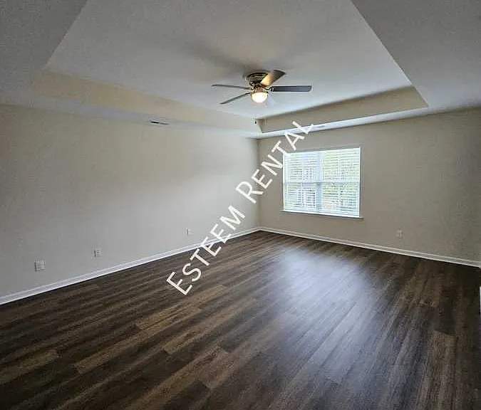 110 Fargale Ln — Photo 12