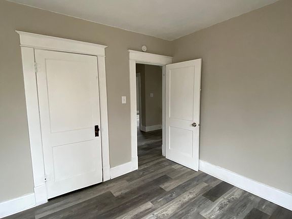 1st bedroom