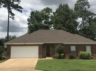309 Old Town Cir, Brandon, MS 39042