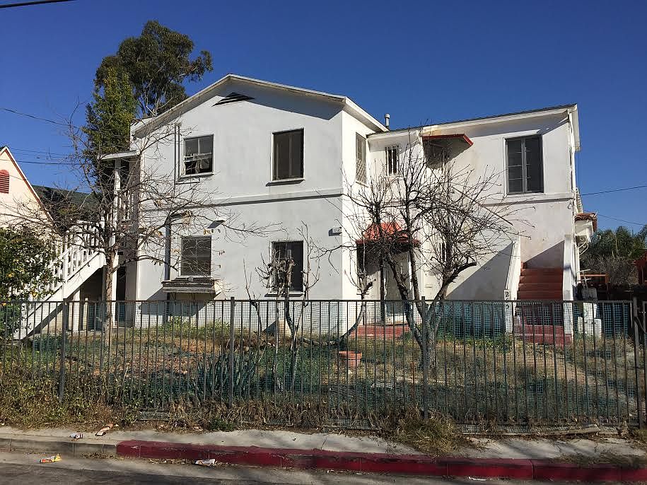 1st image of 263 S Avenue 51