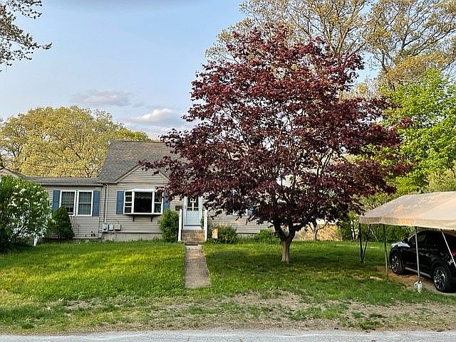 2nd image of 91 Woodland Rd