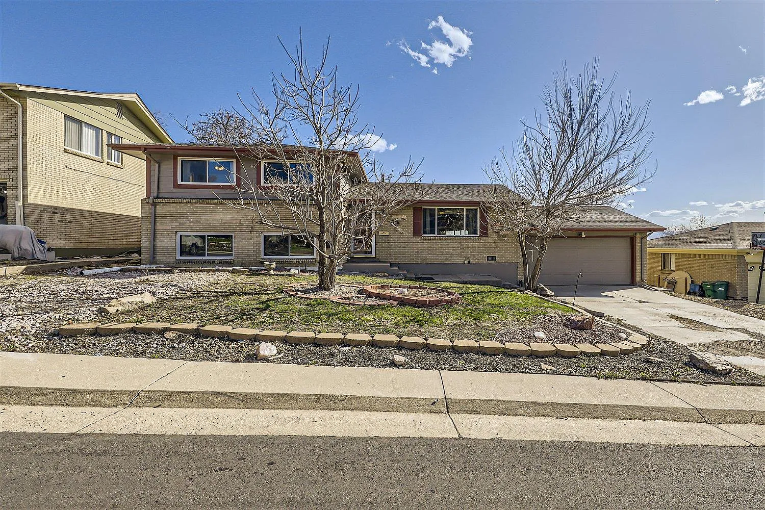 4 bed, 1760 sqft, $3,250 — Photo 1