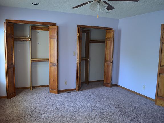 5th image of 4931 S Peck Ave