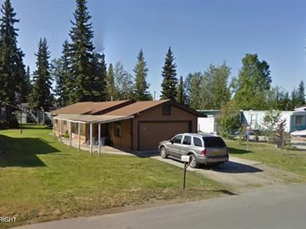 1207 Warren St, Fairbanks, AK 99701