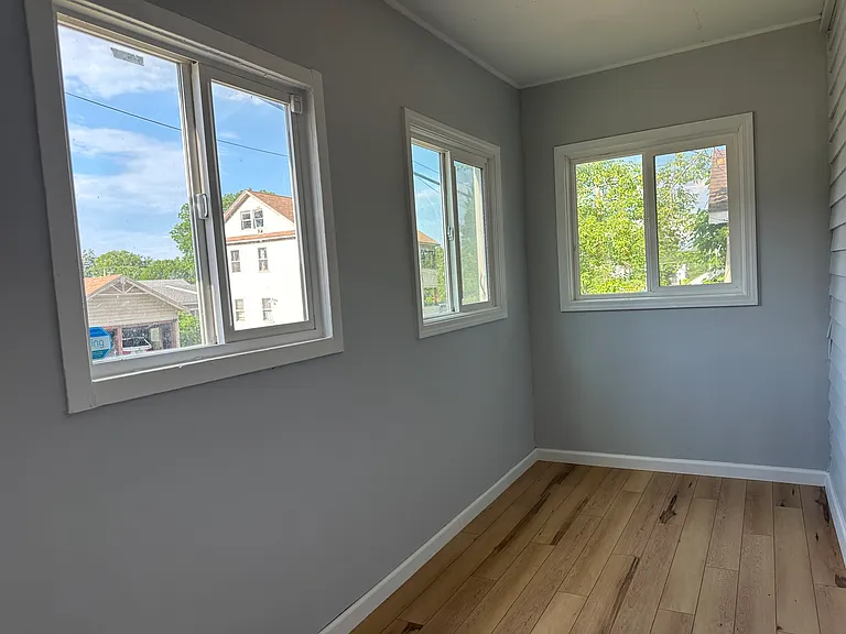 506 Tyson Pl — Photo 15