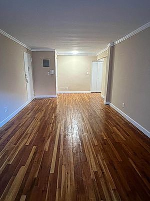 1st image of 142-19 Barclay Ave #4