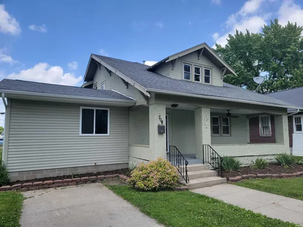 704 E King St, Garrett, IN 46738