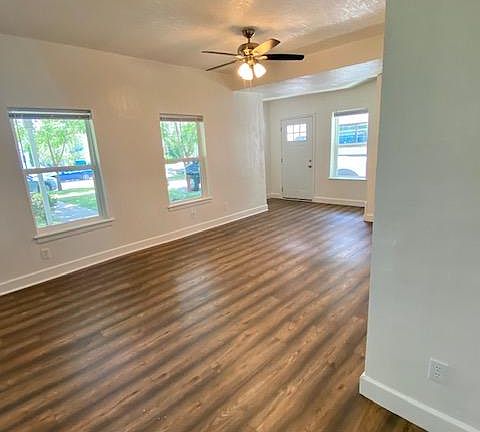 2nd image of 4715 Reiger Ave #A