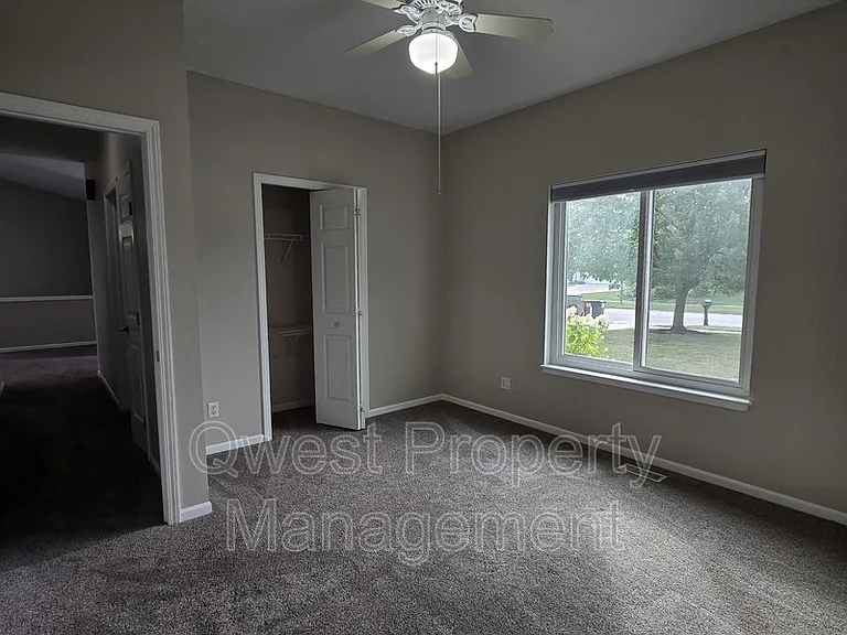 6981 Sienna Dr SE — Photo 8