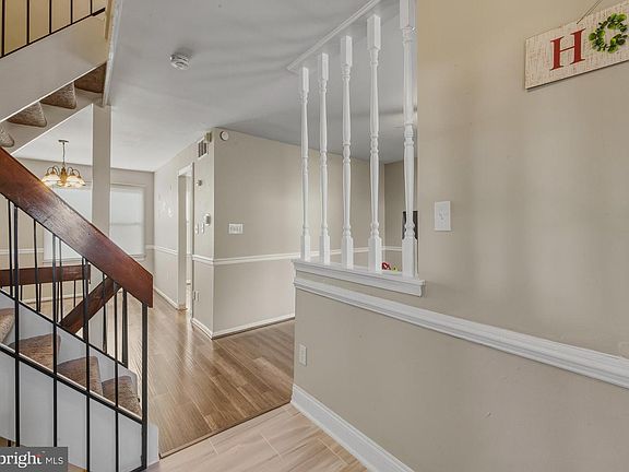 3rd image of 725 Society Hill Blvd