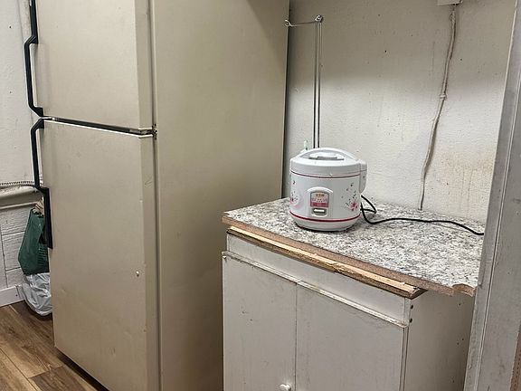 2nd image of 11416 Park Ave S