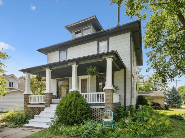 601 State St, Dysart, IA 52224