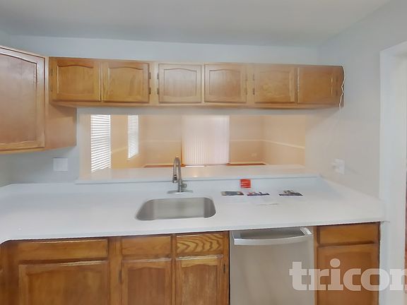 4th image of 1277 Collier Ln