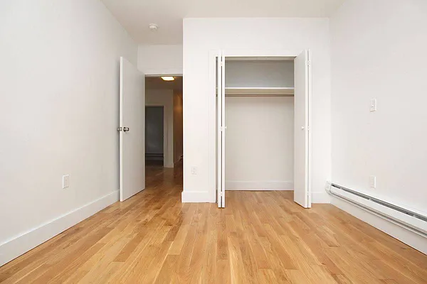 Rented by Premier Metro Realty Corp | media 38