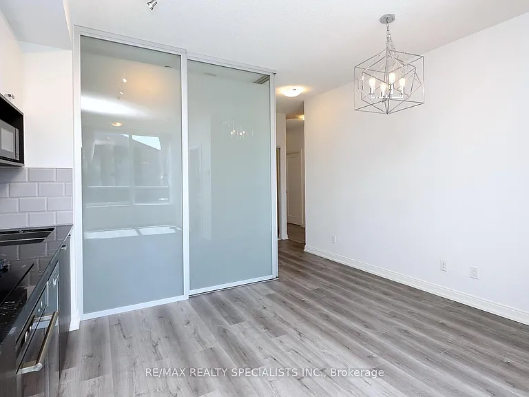 275 Village Green Sq #216 — Photo 19